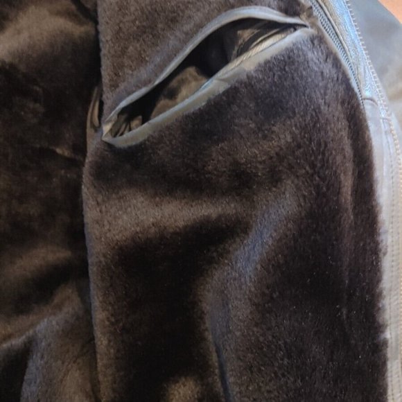 Oscar Piel Men's Black Perfect Leather Insulated Winter Coat Jacket USA - MED - Picture 5 of 9